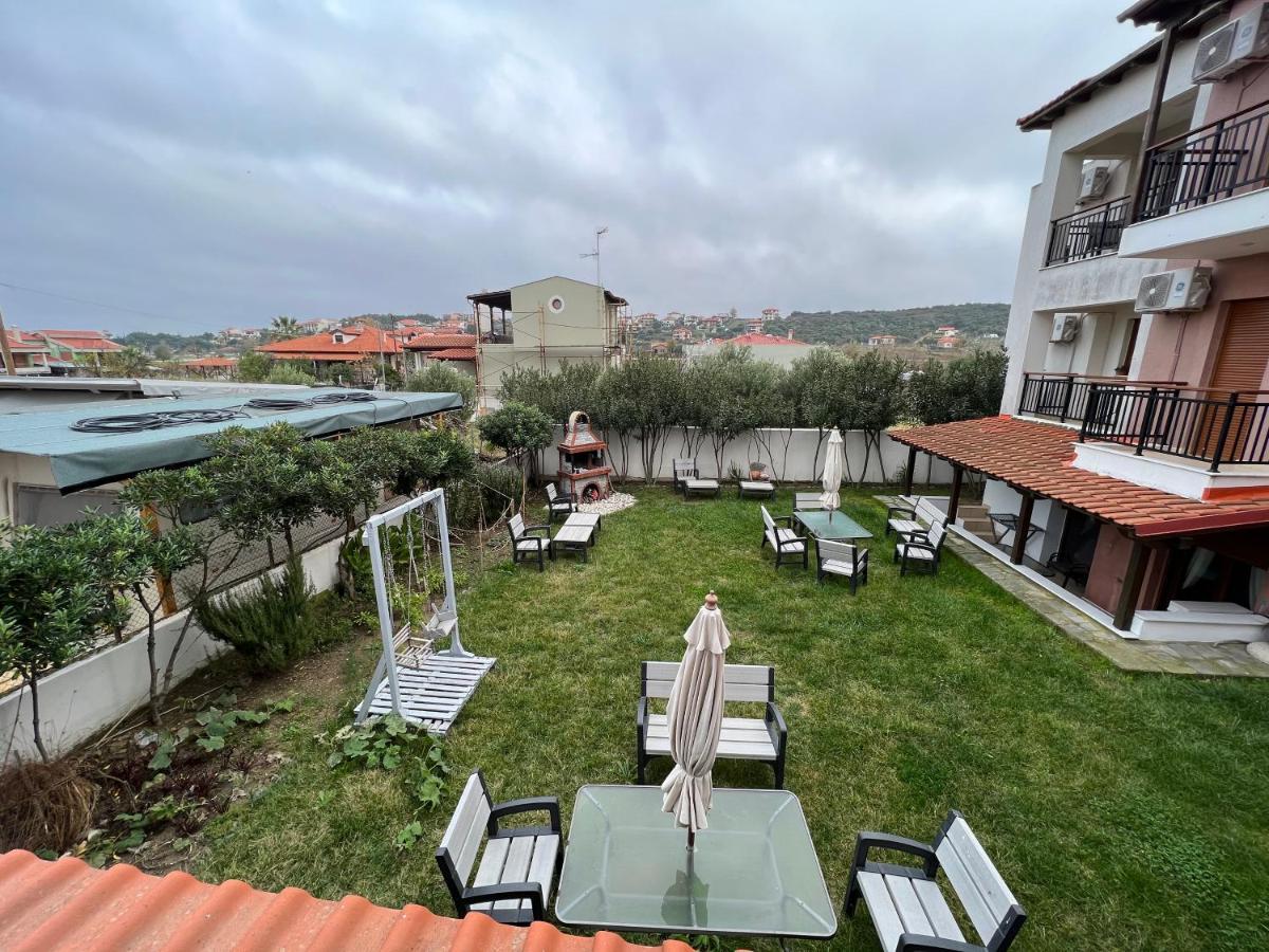 Nea Roda Apartments Exterior photo